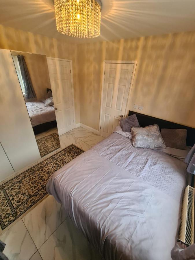Homestay Shaz,s House